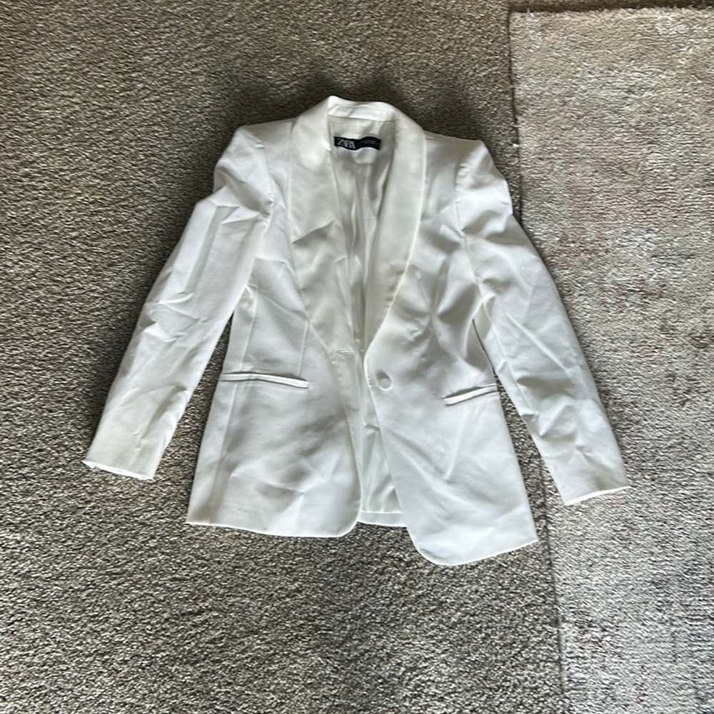 Zara white blazer